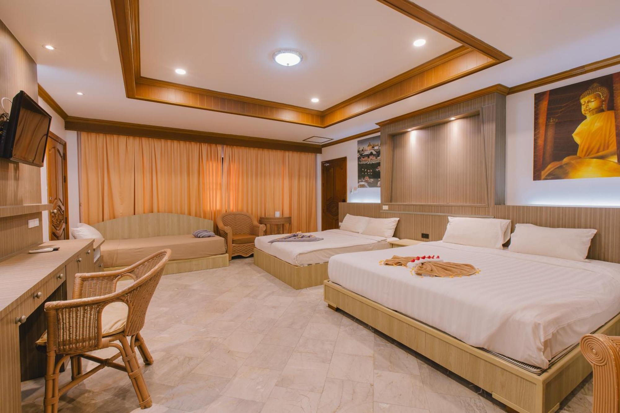 Royal Prince Residence Patong Exterior photo